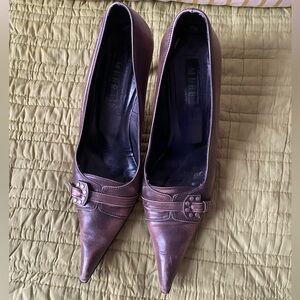 Classic Brown Italian Leather Pumps with Ruched Detail